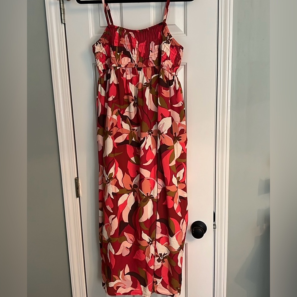 Super fun transitional maxi dress.